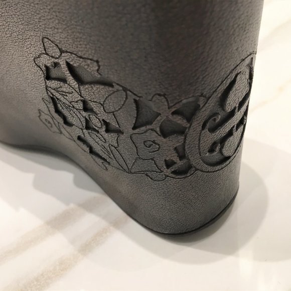 Hush Puppies Brown Wedge Size 9M Made in Brazil - Picture 8 of 8